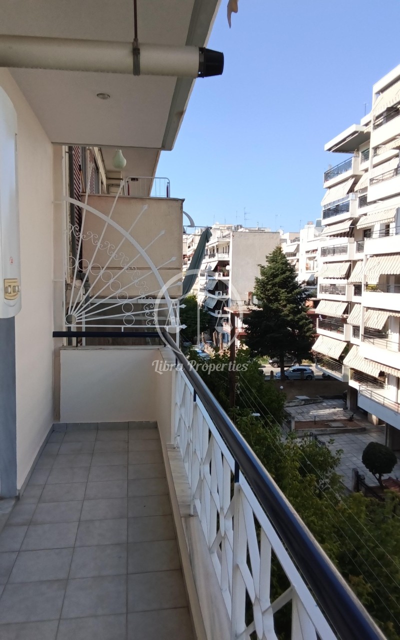 property-img